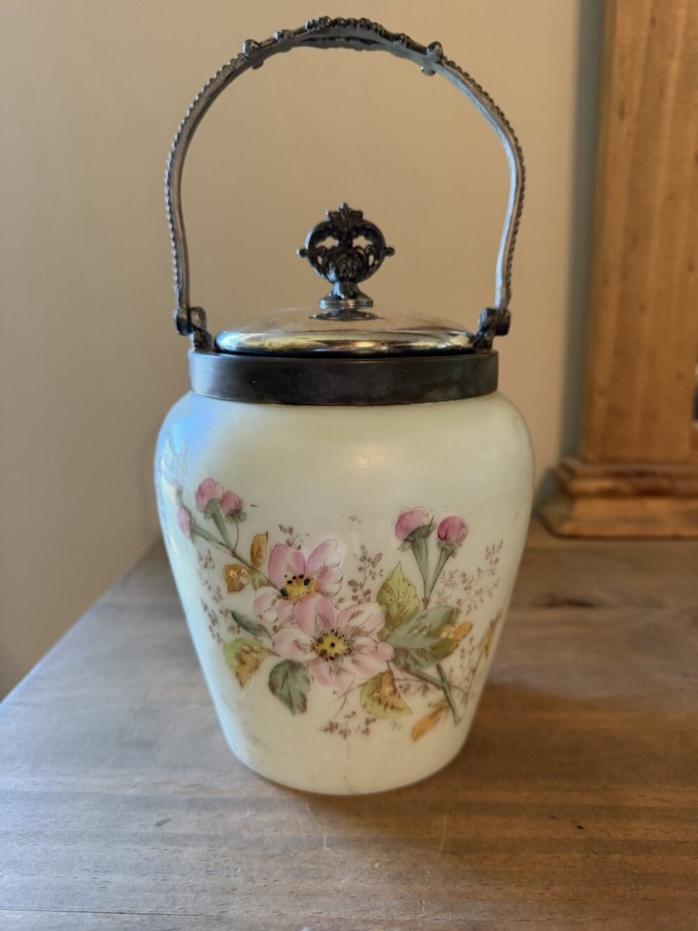 Antique Mt. Washington Biscuit Jar Art Glass w/Flowers Handle & Lid 6.5”T
